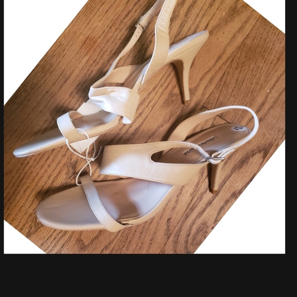 Charles David "Carmina" nude heel. Sz 12M - Picture 3 of 6